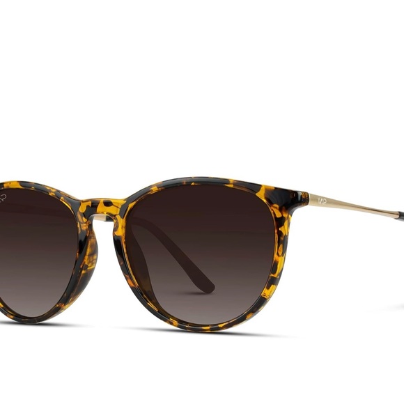 WMP Malia Tortoise Round Sunglasses - Picture 4 of 11